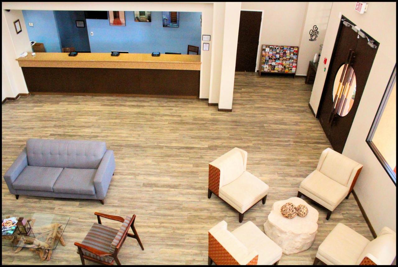 Ramada By Wyndham Tucson Airport Hotell Drexel Heights Eksteriør bilde