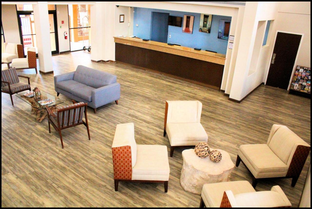 Ramada By Wyndham Tucson Airport Hotell Drexel Heights Eksteriør bilde